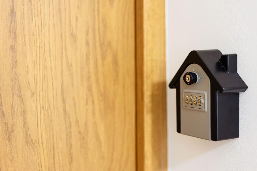 Apartman Lux Self Check-In Virovitica Zewnętrze zdjęcie