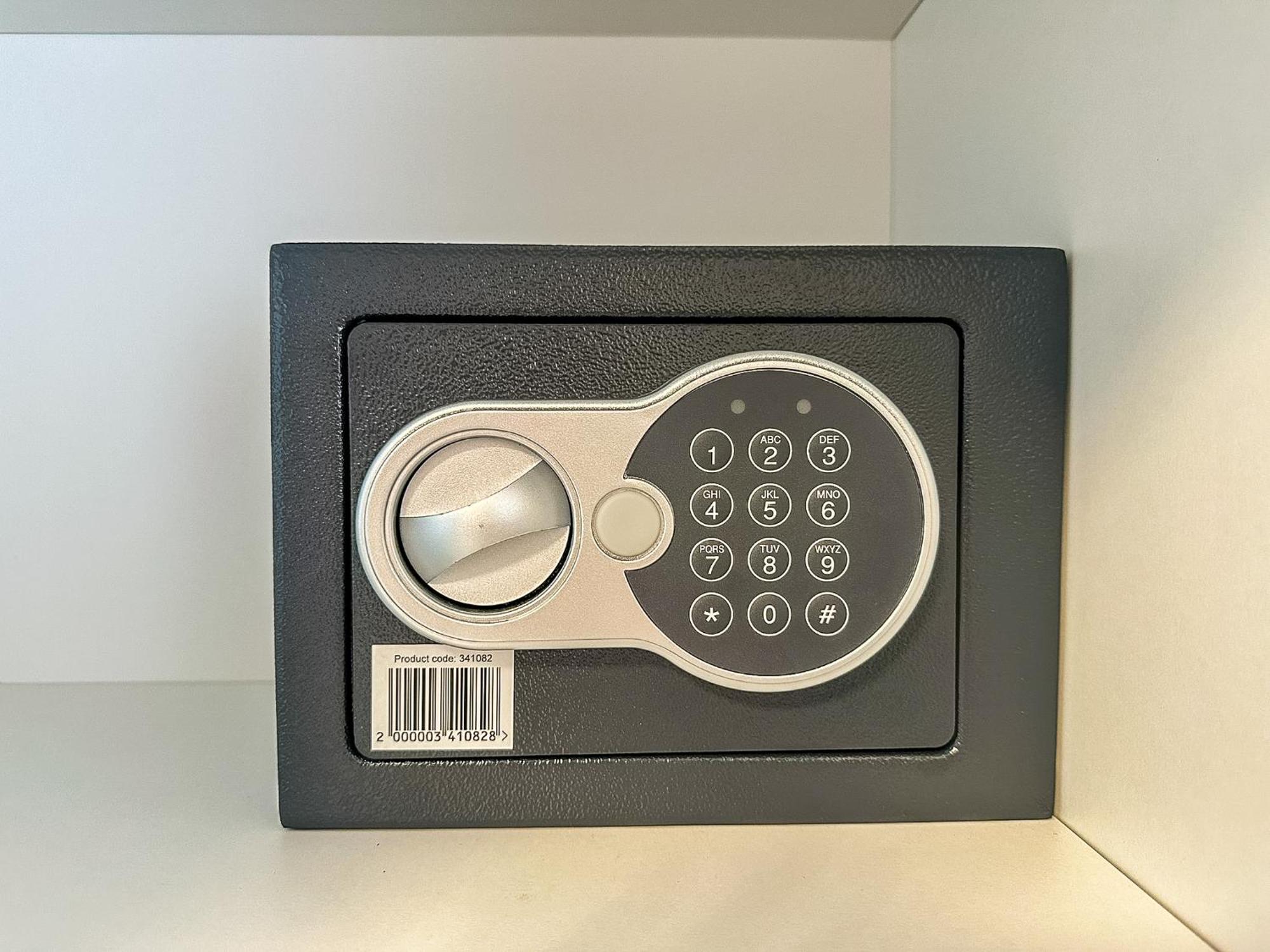Apartman Lux Self Check-In Virovitica Zewnętrze zdjęcie
